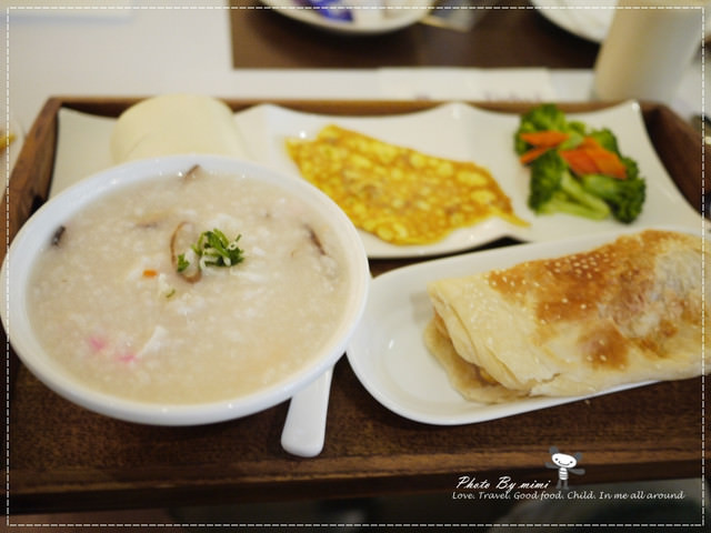 [新竹住宿]擁有夢幻玻璃教堂的時尚住宿環境。新竹 Fleur Lis 芙洛麗大飯店 (離巨城購物中心近)