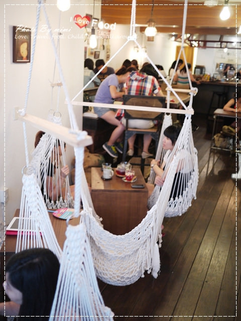 [美食]超熱門的盆栽咖啡 超夯的秘密基地。東區 溫古咖啡 Wengu cafe