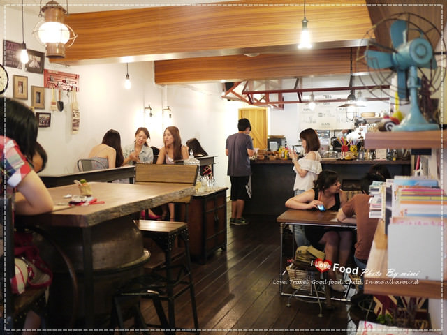 [美食]超熱門的盆栽咖啡 超夯的秘密基地。東區 溫古咖啡 Wengu cafe