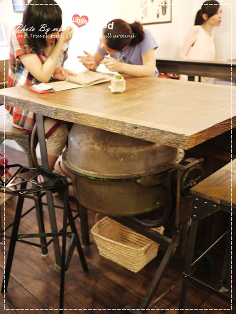 [美食]超熱門的盆栽咖啡 超夯的秘密基地。東區 溫古咖啡 Wengu cafe