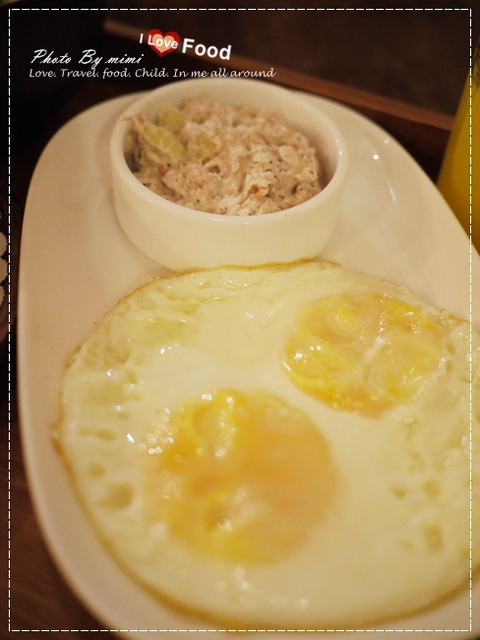 [美食]超熱門的盆栽咖啡 超夯的秘密基地。東區 溫古咖啡 Wengu cafe