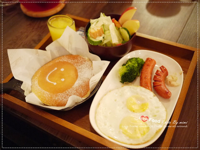 [美食]超熱門的盆栽咖啡 超夯的秘密基地。東區 溫古咖啡 Wengu cafe