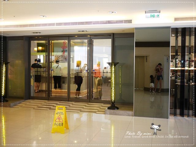 [住宿]近一中街超推薦的商務型飯店。台中智選假日飯店(原台中公園快捷假日飯店)