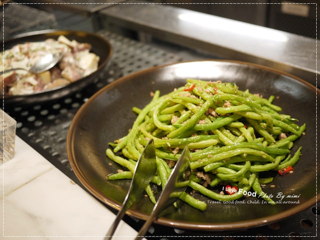 [美食]五星級的buffet感受。寒舍艾美 探索廚房Le Méridien