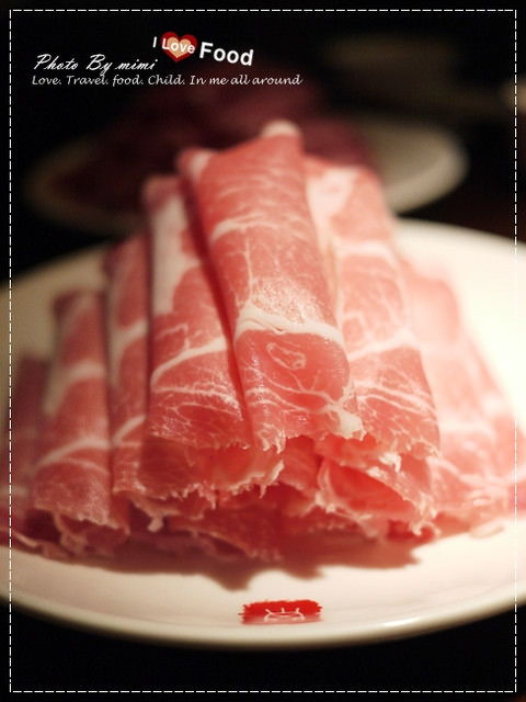 [美食]天冷一定少不了這一鍋!!!!。鼎王麻辣鍋 台北光復店