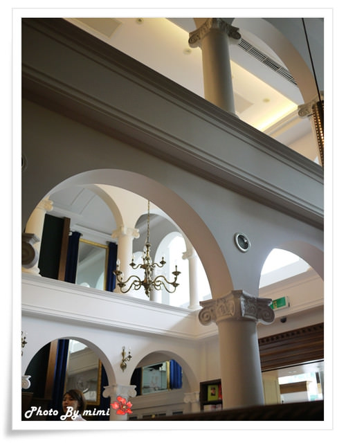 [美食]我在閱讀。Moooon River Cafe & Books