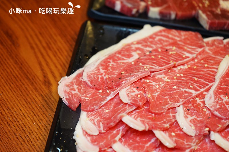 狠生氣日式燒肉冰淇淋吃到飽