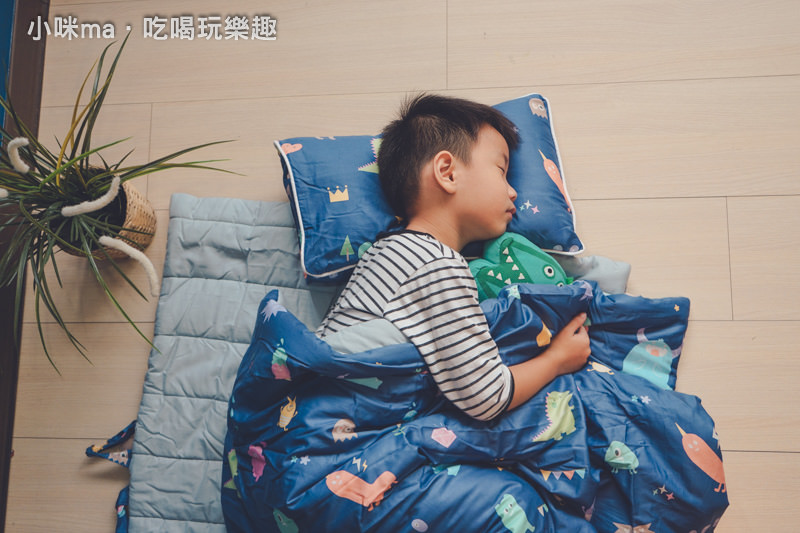 兒童睡袋開箱