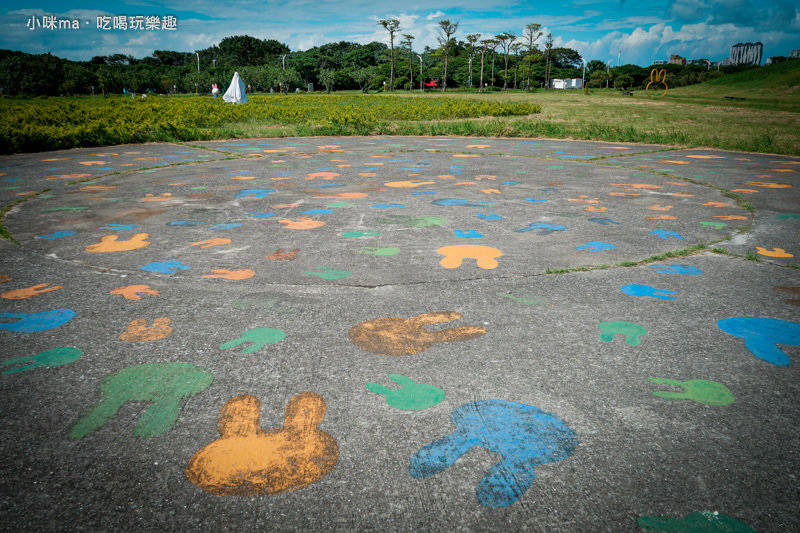 八里一日遊