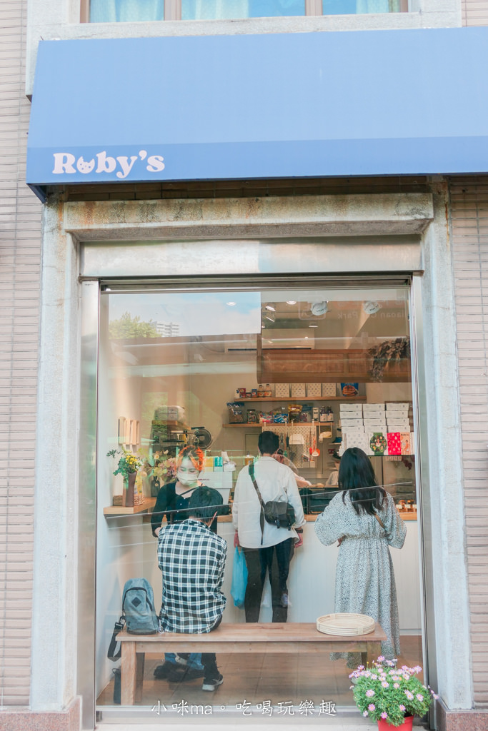 ruby%5Cs-1022305.jpg