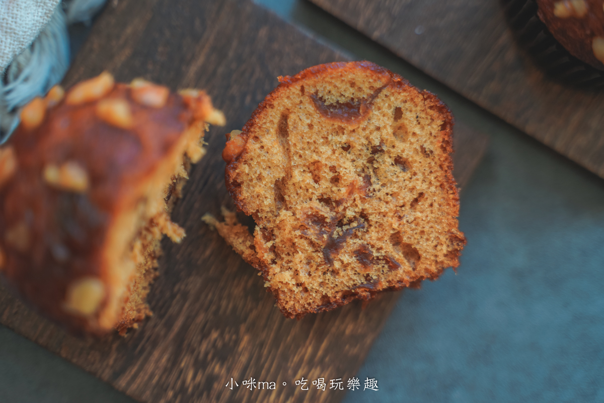 【中和蛋糕推薦】愛維爾手感烘培|一吃就愛上的桂圓蛋糕開箱!冬季必備的濃香系甜點就是它~ - 第10張圖