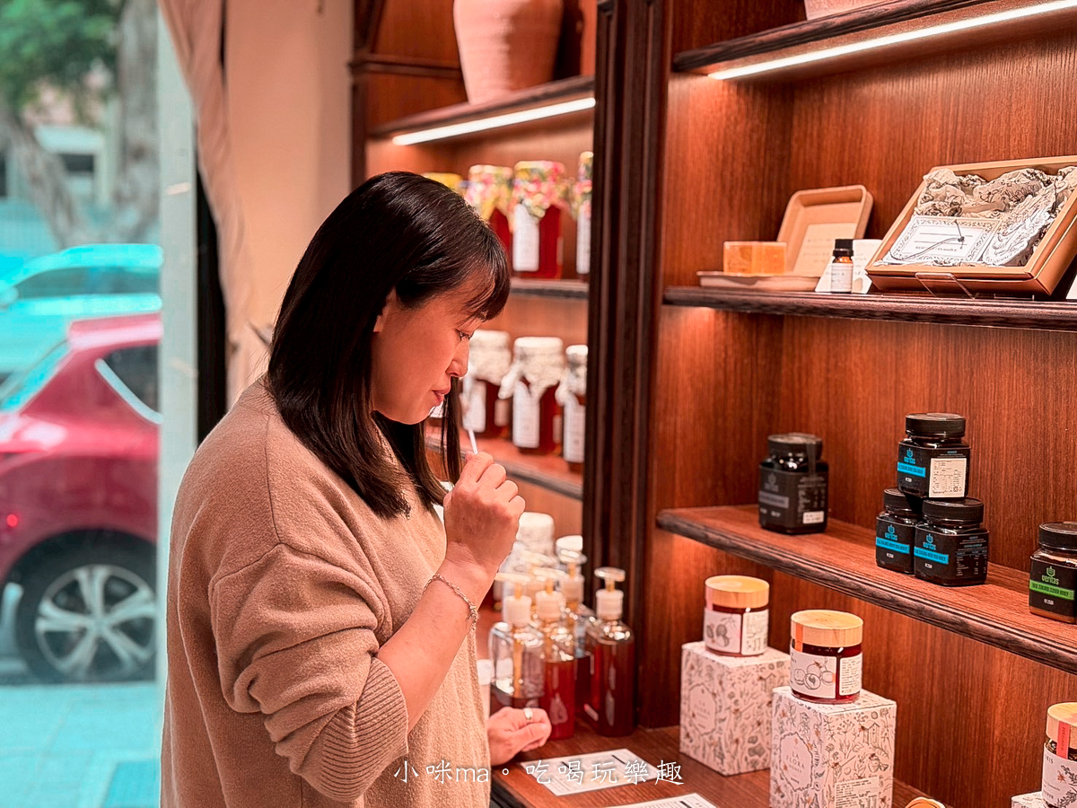 【大稻埕美食】滿誠蜂蜜 純蜂蜜專賣店｜蜂蜜全品項試吃、甜點體驗一次看！大稻埕伴手禮必逛亮點！