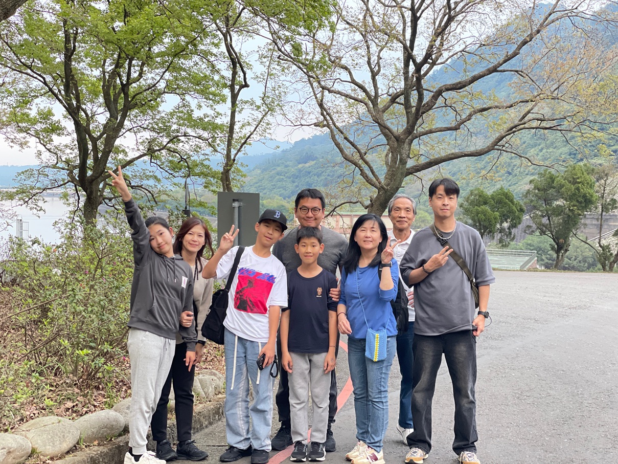 【桃園親子住宿推薦】石門水庫福華渡假飯店｜全新湖景房＋超強親子設施，全年齡層都玩到不想回家！