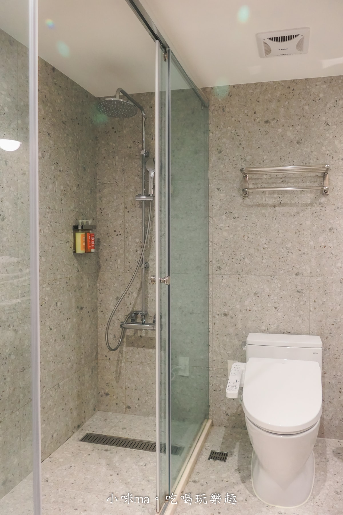 【桃園親子住宿推薦】石門水庫福華渡假飯店｜全新湖景房＋超強親子設施，全年齡層都玩到不想回家！